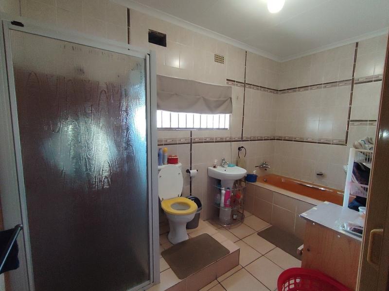 3 Bedroom Property for Sale in Sasolburg Ext 3 Free State